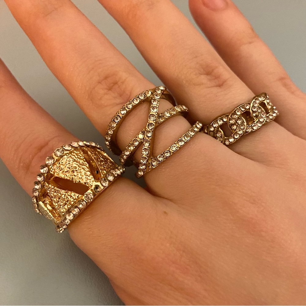 Gold rings
